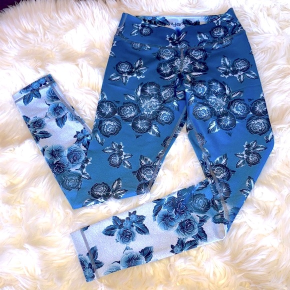 NIYAMA Blue Rose Leggings M - Picture 2 of 12